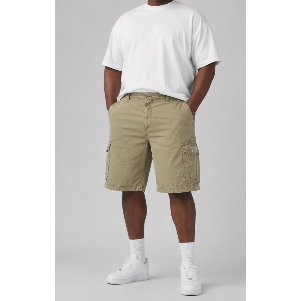 Unionbay Mens Khaki Tan Cargo Shorts Size 40 Cotton Casual Outdoor Summer Hiking